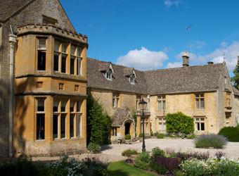 Lords of the Manor, Upper Slaughter