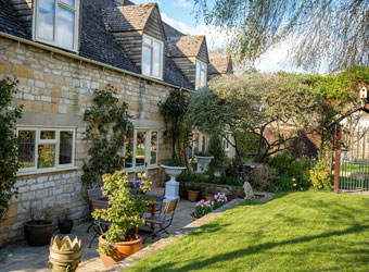 Lower Mill Cottages Broadway